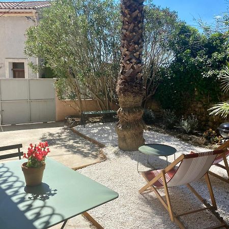 Gite Le Palmier - Perfectly Located Cosy Studio With Private Garden Puissalicon Exterior photo
